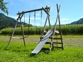 Spielplatz in gesunder Natur... - © www.joggelehof.at